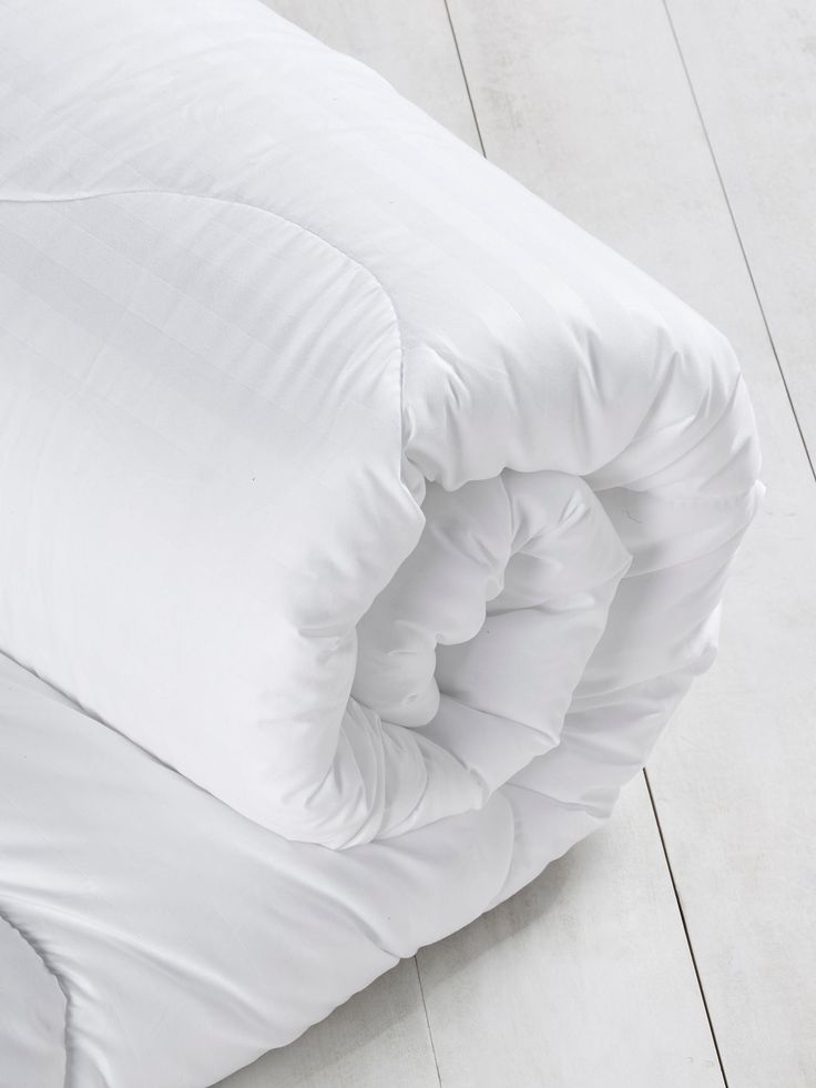 COUETTE BLANCHE