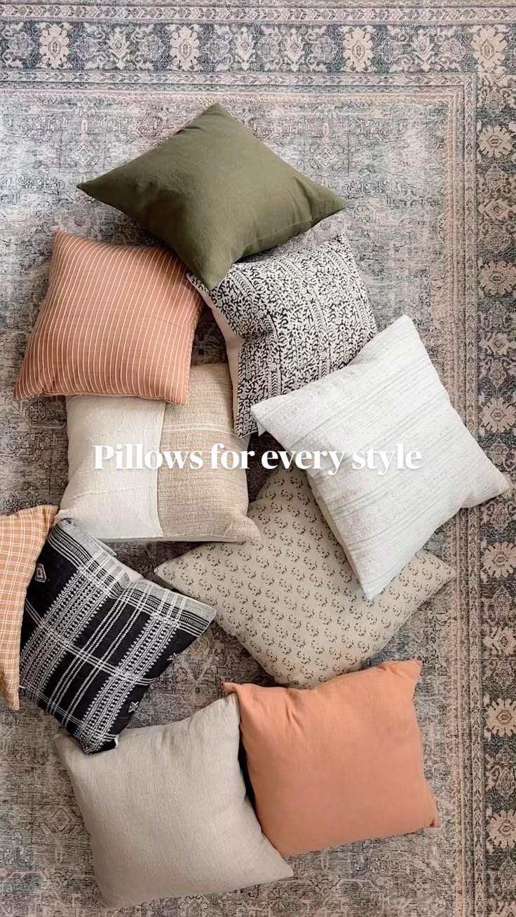 Petit Coussin (Cushion)